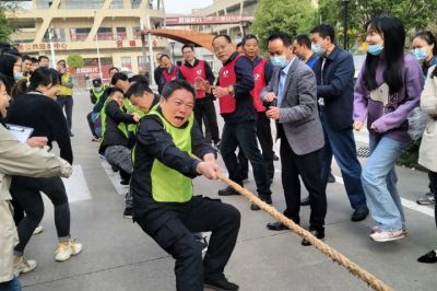 凝心聚力，激发战斗精神